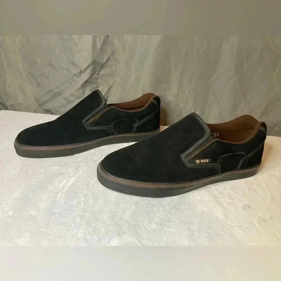 Men’s NSS black slide shoes - Picture 4 of 7